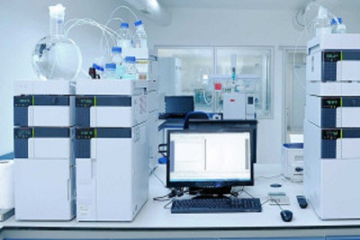 میزبانی پژوهشگاه ابن سینا از دوره کروماتوگرافی مایع با کارایی بالا