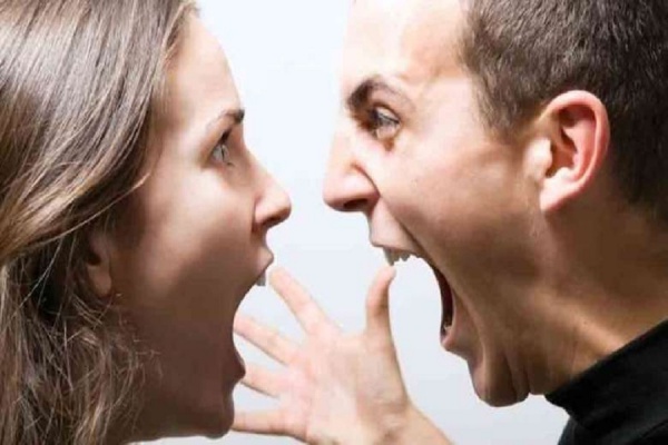 همسران باید پیامدهای بروز خشم در روابط زناشویی را جدی بگیرند
