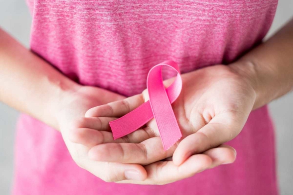 تشخیص و درمان سرطان پستان چگونه است؟